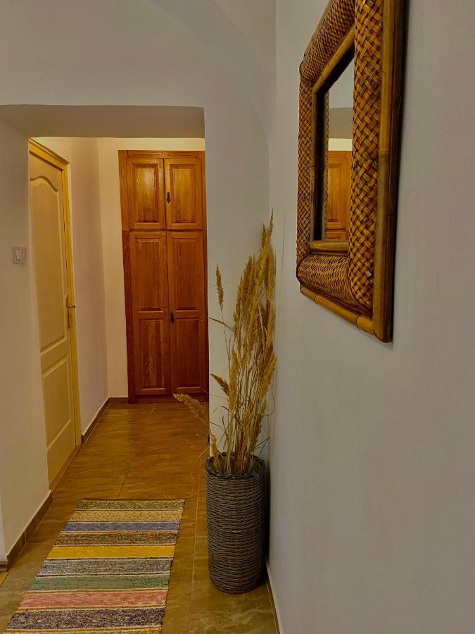 Apartmán Grande Familia Apartman Eger Exteriér fotografie