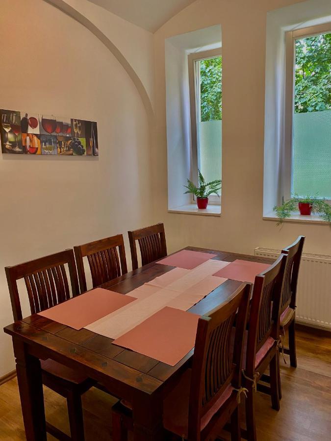Apartmán Grande Familia Apartman Eger Exteriér fotografie